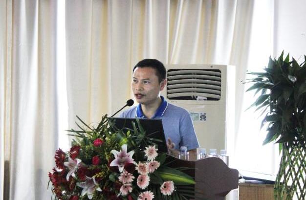 开云手机平台-开云（中国）玻璃体切割何建忠.jpg