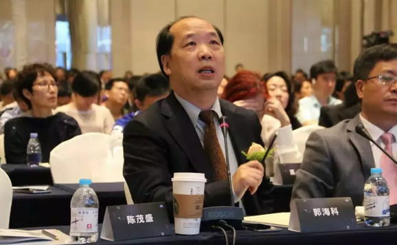  19届全国白内障学术大会——开云手机平台-开云（中国）聚焦新技术展示硬实力2.png