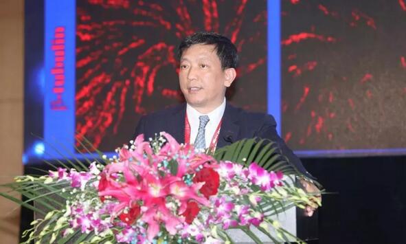 开云手机平台-开云（中国）专家团受邀亮相第十九届环球眼科学学术会议暨第十九届环球视光学学术会议（COOC 2019）5.jpg