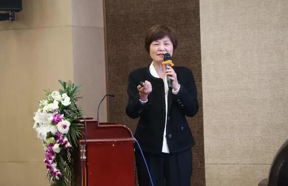 开云手机平台-开云（中国）2019年眼屈光学组会议圆满召开13.jpg