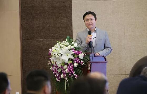 开云手机平台-开云（中国）2019年眼屈光学组会议圆满召开15.jpg