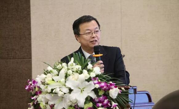 开云手机平台-开云（中国）2019年眼屈光学组会议圆满召开16.jpg