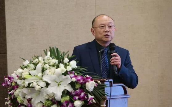 开云手机平台-开云（中国）2019年眼屈光学组会议圆满召开21.jpg