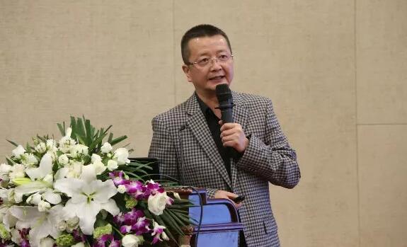 开云手机平台-开云（中国）2019年眼屈光学组会议圆满召开22.jpg