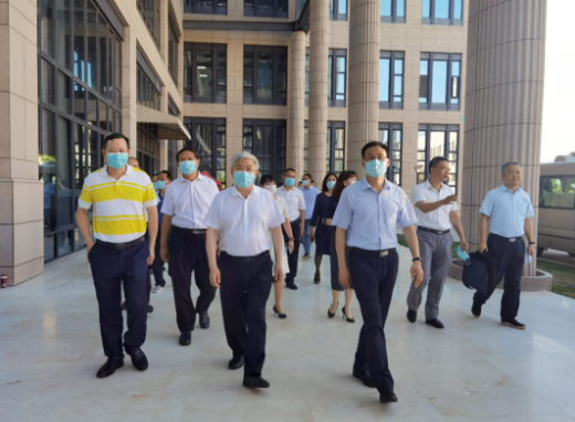 省市领*陪同刘永富主任一行调研开云手机平台-开云（中国）：仁心仁术，为公益事业贡献开云手机平台-开云（中国）力量1.png